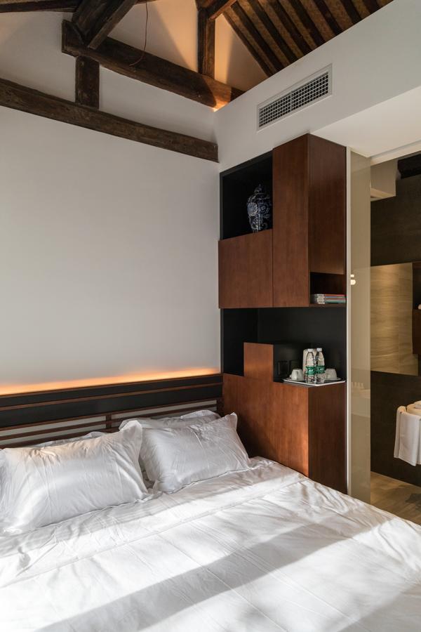 Courtyard Guesthouse, Пекин Экстерьер фото